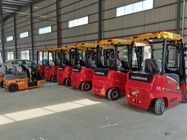 這樣保養(yǎng)，電動(dòng)叉車(chē)的電池才能越用越久！
