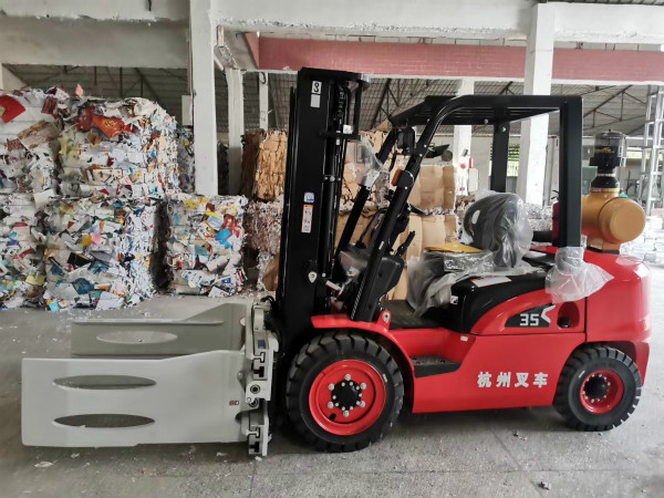 你的內(nèi)燃叉車(chē)柴油濾芯有在正確更換嗎？